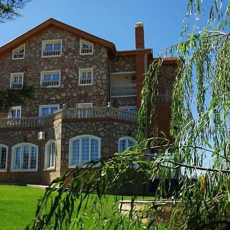 Le Palais Des Cerisiers Hotel Azrou Exterior foto